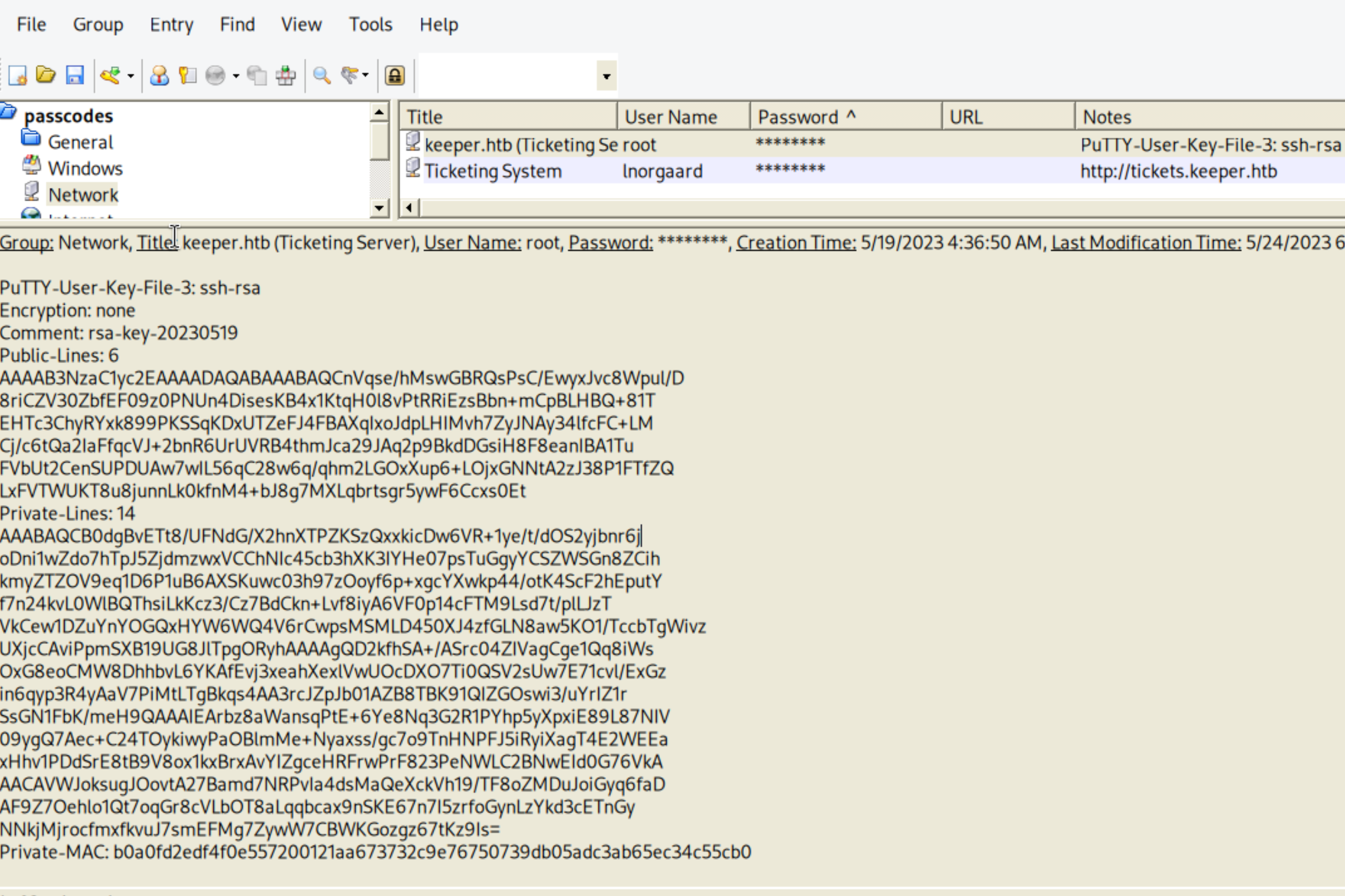 KeePass database contents showing PuTTY key for root
